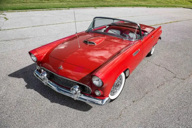 1955 Ford Thunderbird