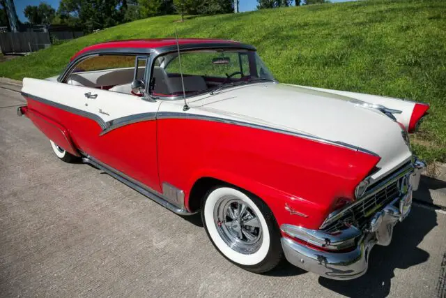 1956 Ford Fairlane