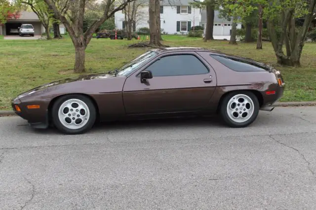 1982 Porsche 928