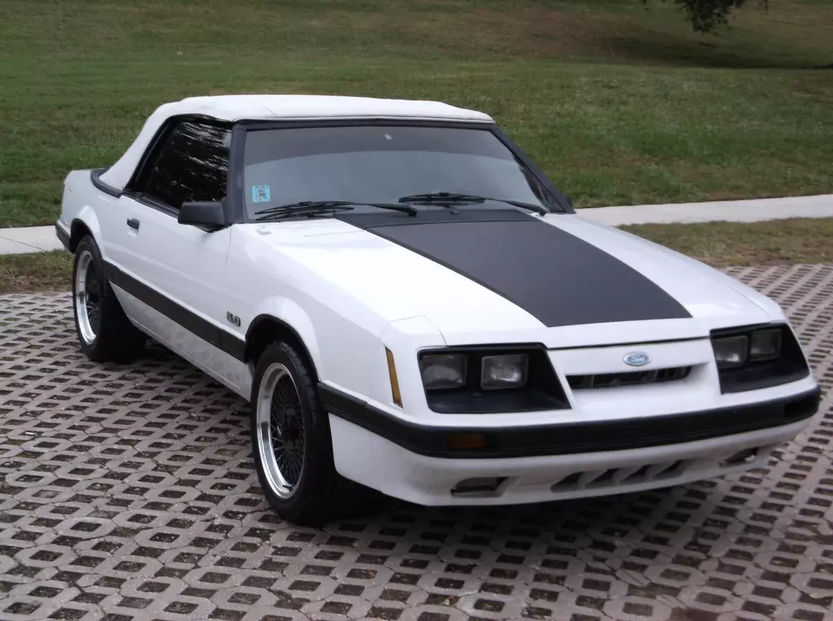 1985 Ford Mustang GT Convertible