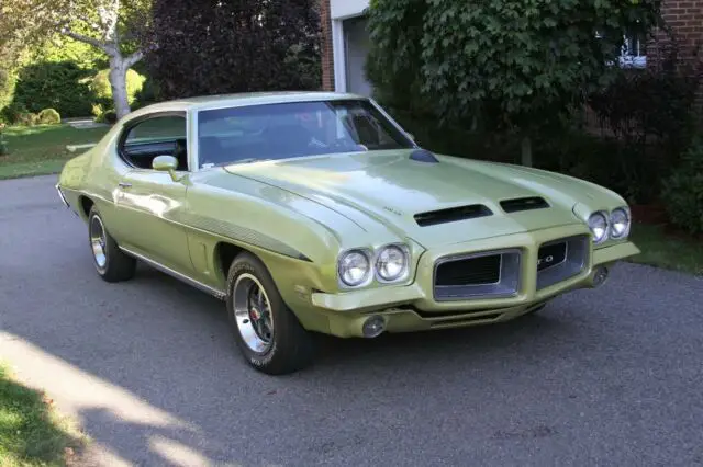 1972 Pontiac Le Mans Sport