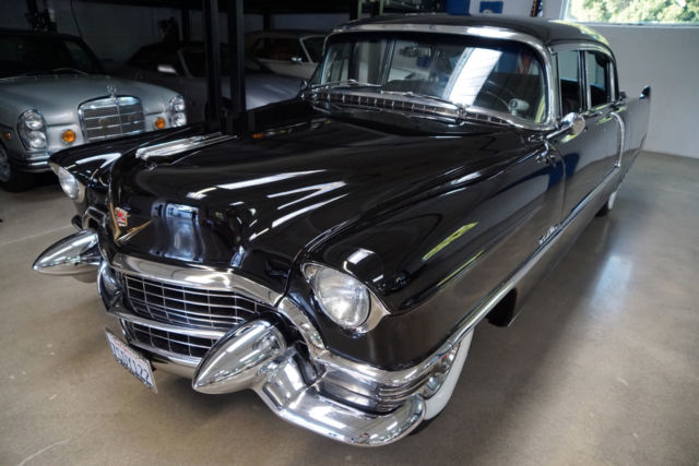 1955 Cadillac Series 60 Fleetwood Black & Gray Leather