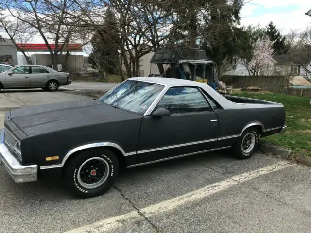 1986 Chevrolet El Camino 2 door coupe / pick up