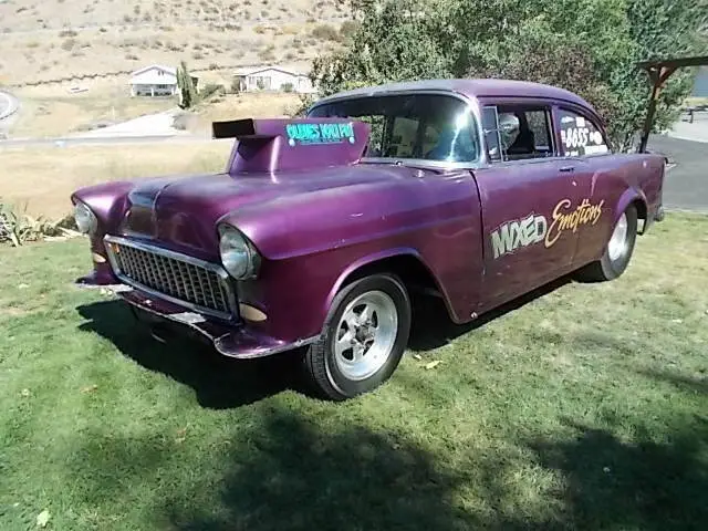 1955 Chevrolet Bel Air/150/210 Drag Race