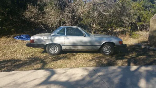 1981 Mercedes-Benz 300-Series