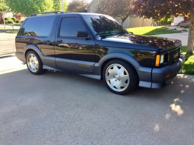 1993 GMC Typhoon