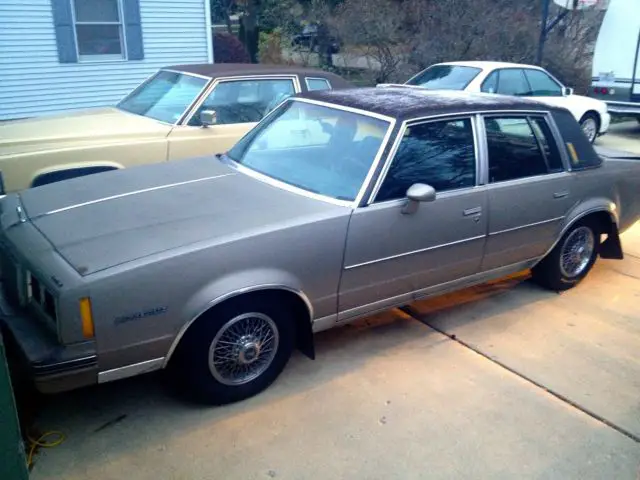 1983 Pontiac Bonneville