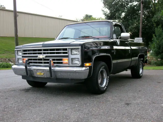 1987 Chevrolet C/K Pickup 1500 SILVERADO