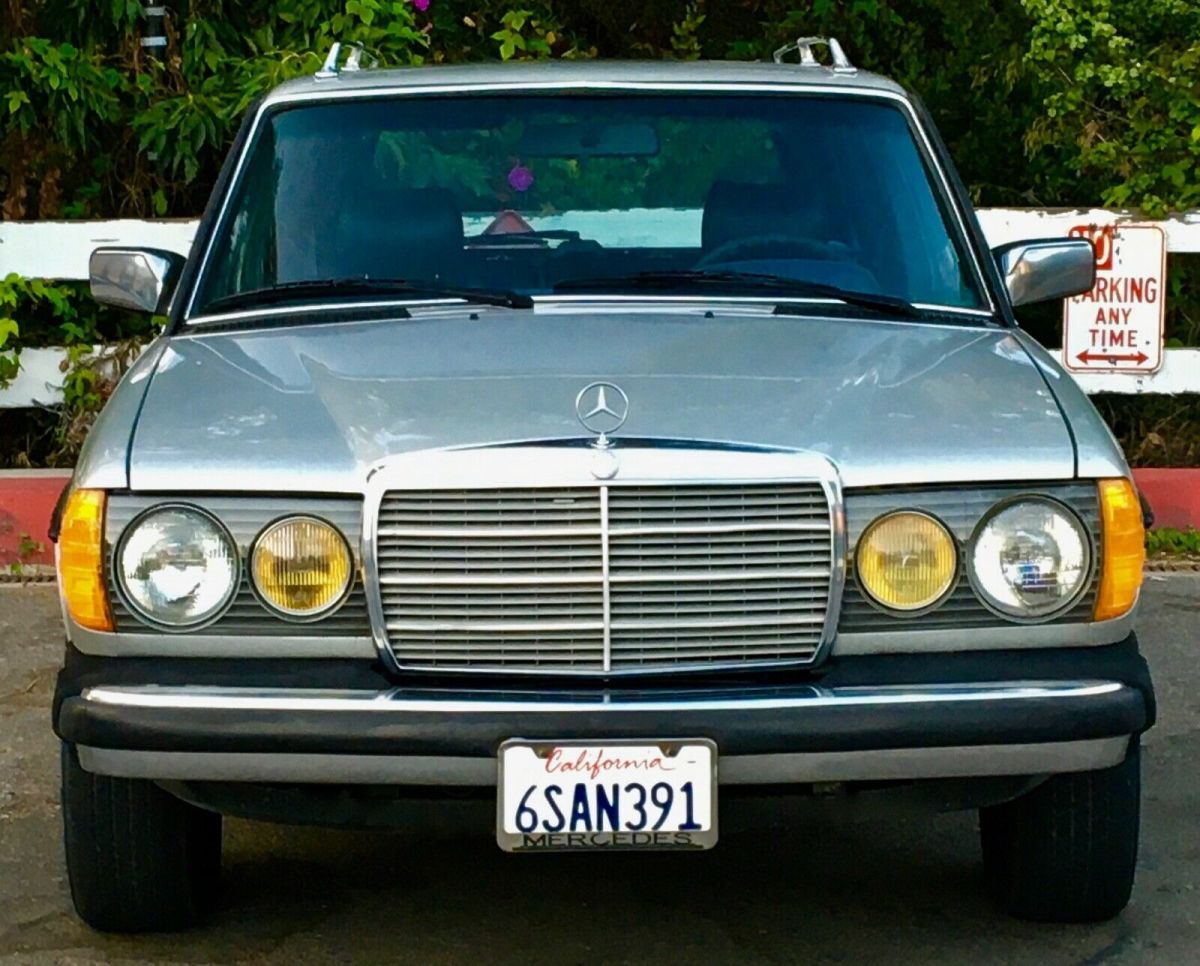 1985 Mercedes-Benz 300-Series