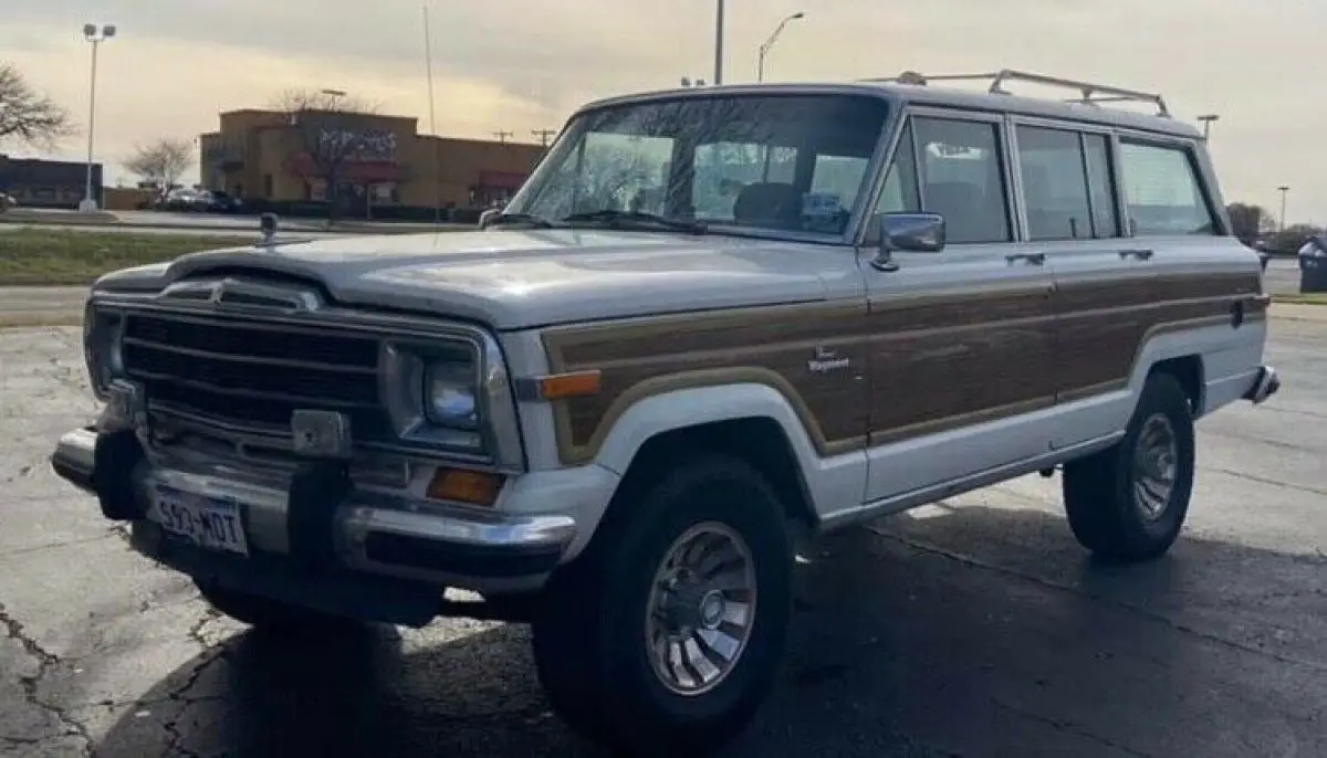 1986 Jeep Wagoneer