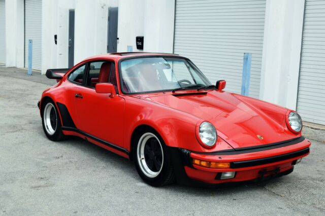 1985 Porsche 911 M491 Turbo Look