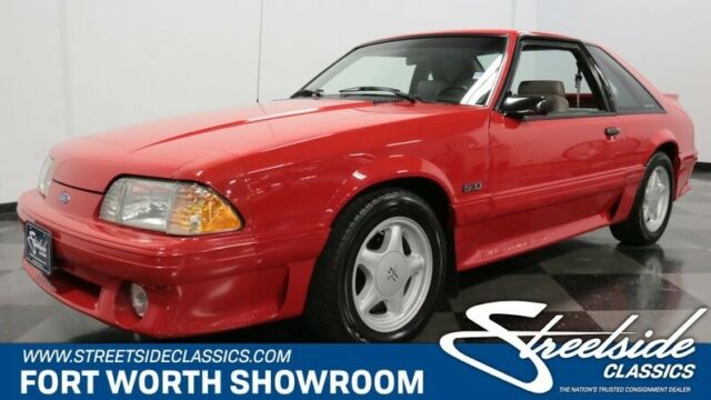 1992 Ford Mustang --