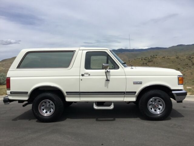 1987 Ford Bronco XLT