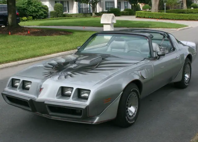 1979 Pontiac Trans Am TTOP - L/E ANNIV - 4SPD  - 16K MILES