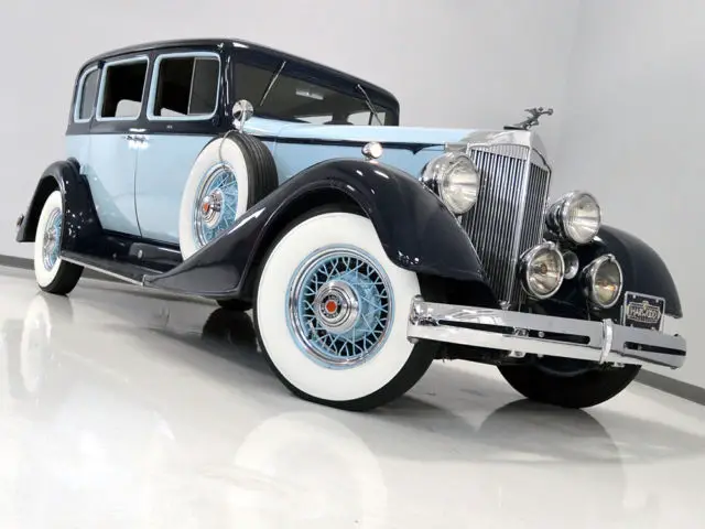 1934 Packard 1101