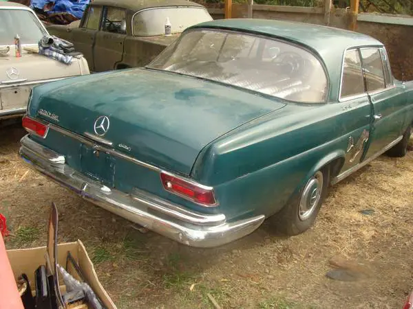 1963 Mercedes-Benz 200-Series