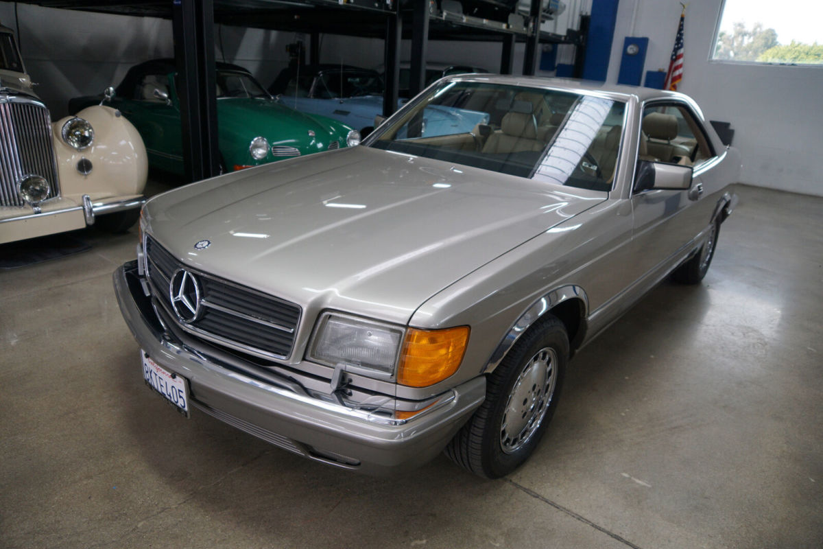 1990 Mercedes-Benz 560 SEC 2 DR HARDTOP COUPE 560 SEC