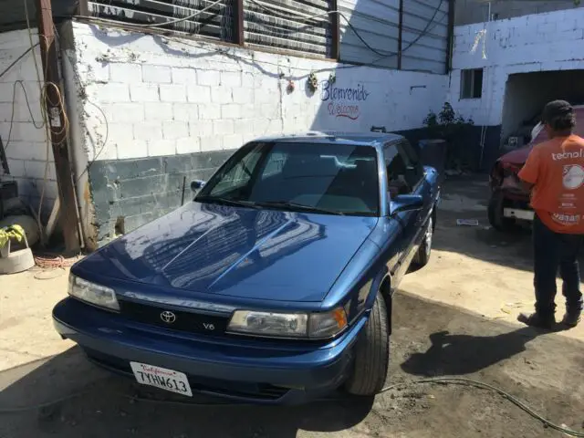 1991 Toyota Camry LE