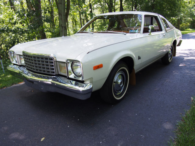 1978 Plymouth Volare Base Coupe 2-Door