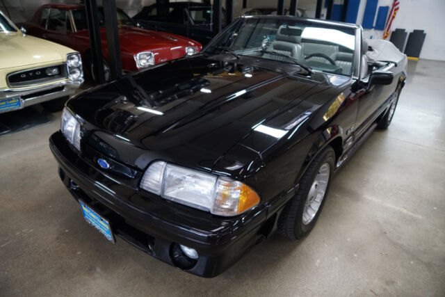 1989 Ford Mustang GT 5.0L V8 CONVERTIBLE WITH 16K ORIG MILES GT