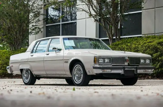 1983 Oldsmobile Ninety-Eight Regency