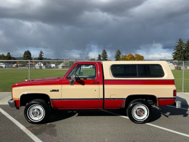 1984 GMC Sierra 1500 2-OWNER  97K ACTUAL MILE SHORT BED 4X4 CHEVY TRUCK