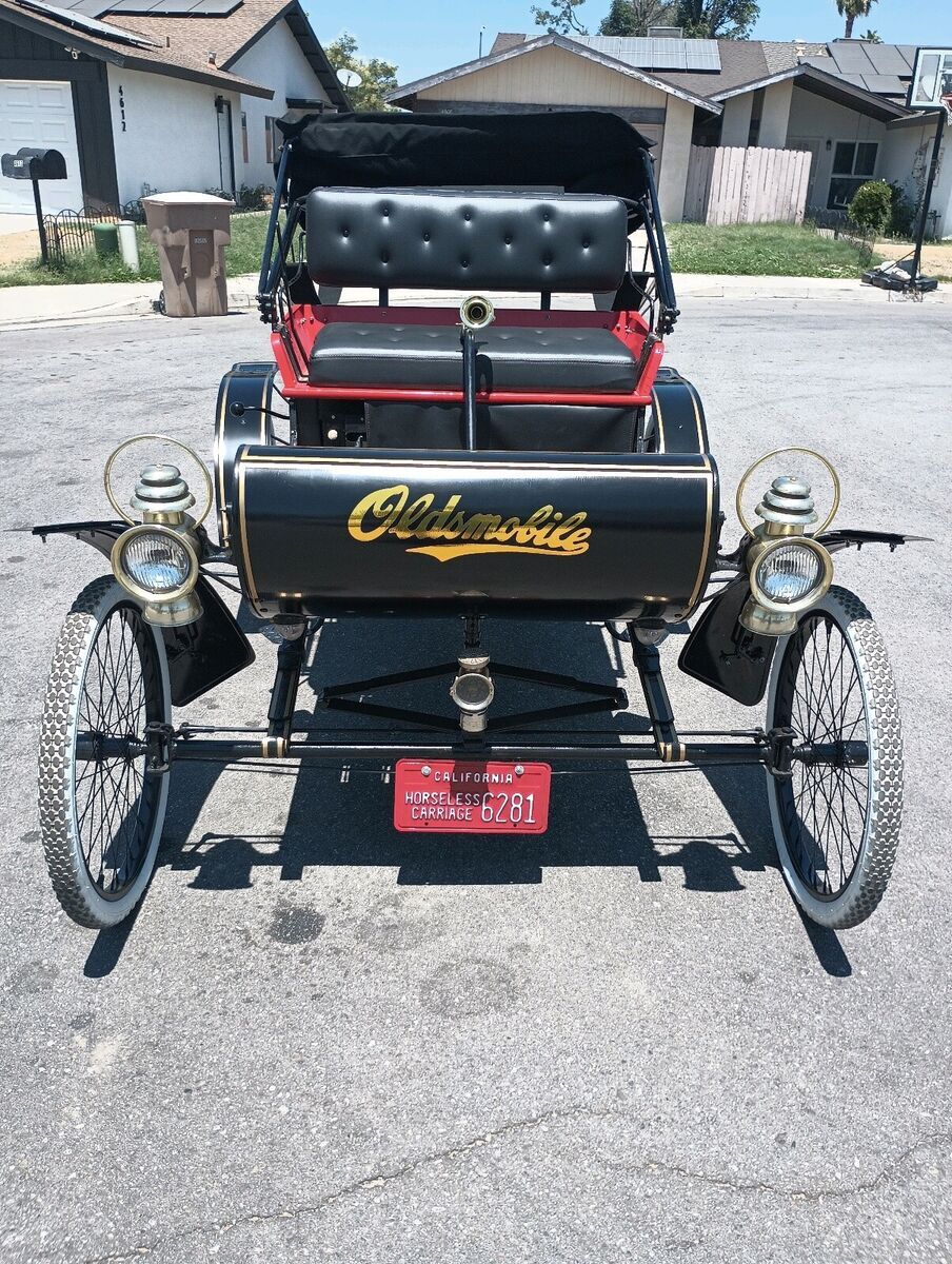 1902 Oldsmobile curve dash Oldsmobile