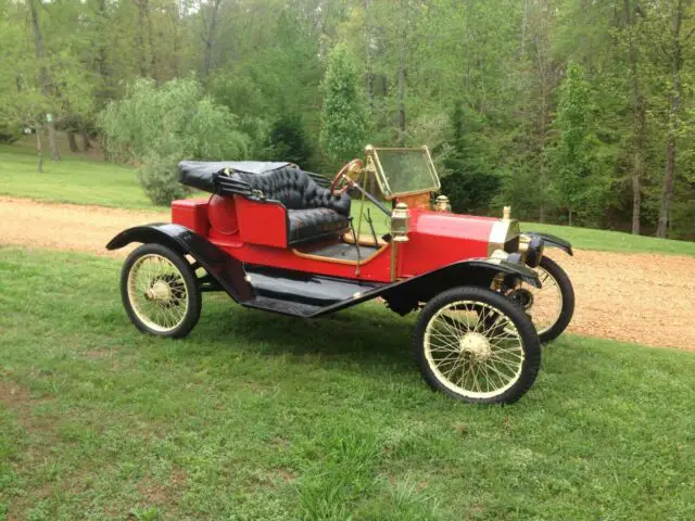 1911 Ford Model T Black leather