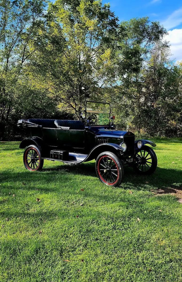 1917 Ford Model T