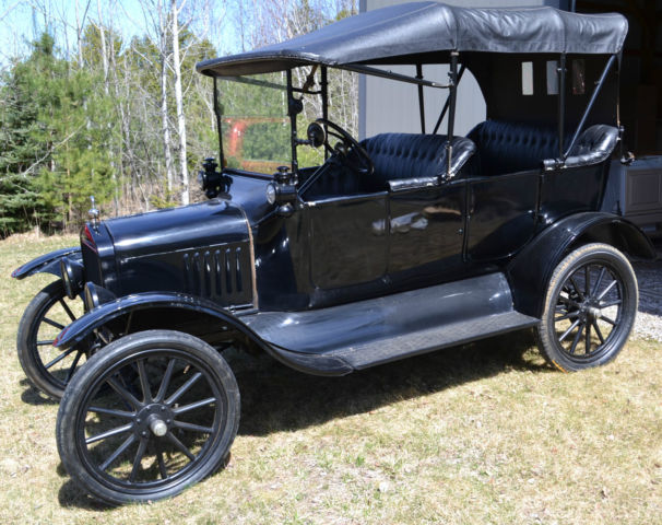 1917 Ford Model T Touring