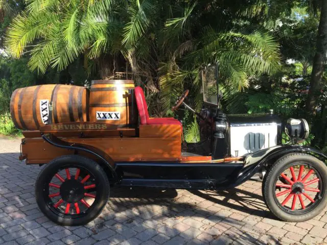 1919 Ford Model T TRUCK