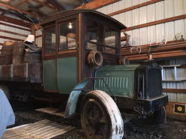 1920 Packard Packard