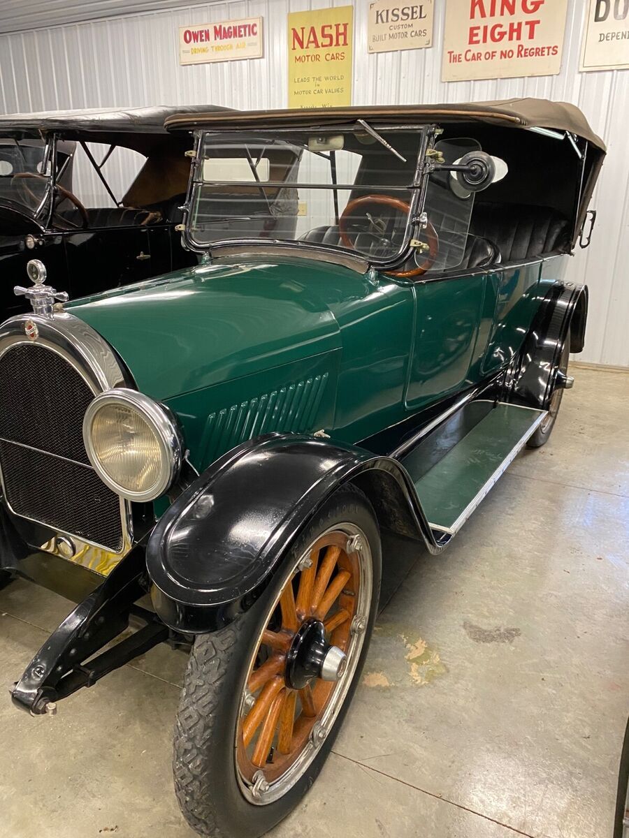 1920 Oldsmobile Model 37