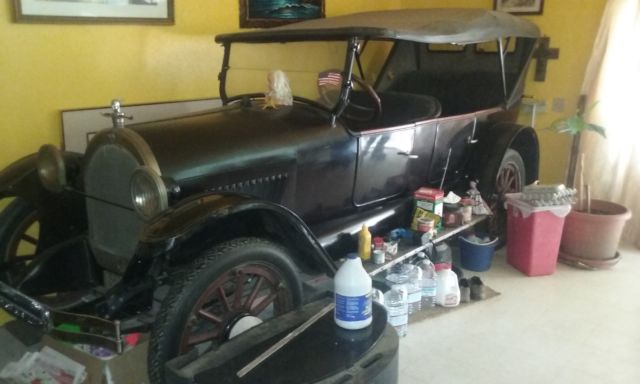 1921 Oldsmobile 47 F Light 8