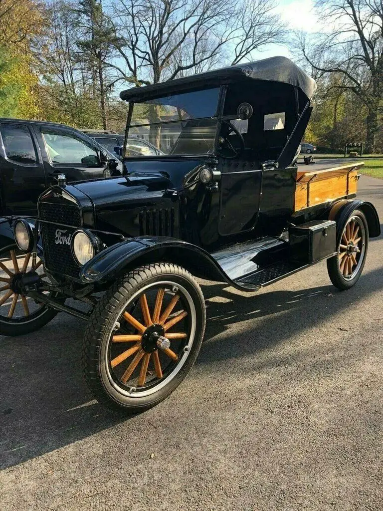 1922 Ford Model T Convertible