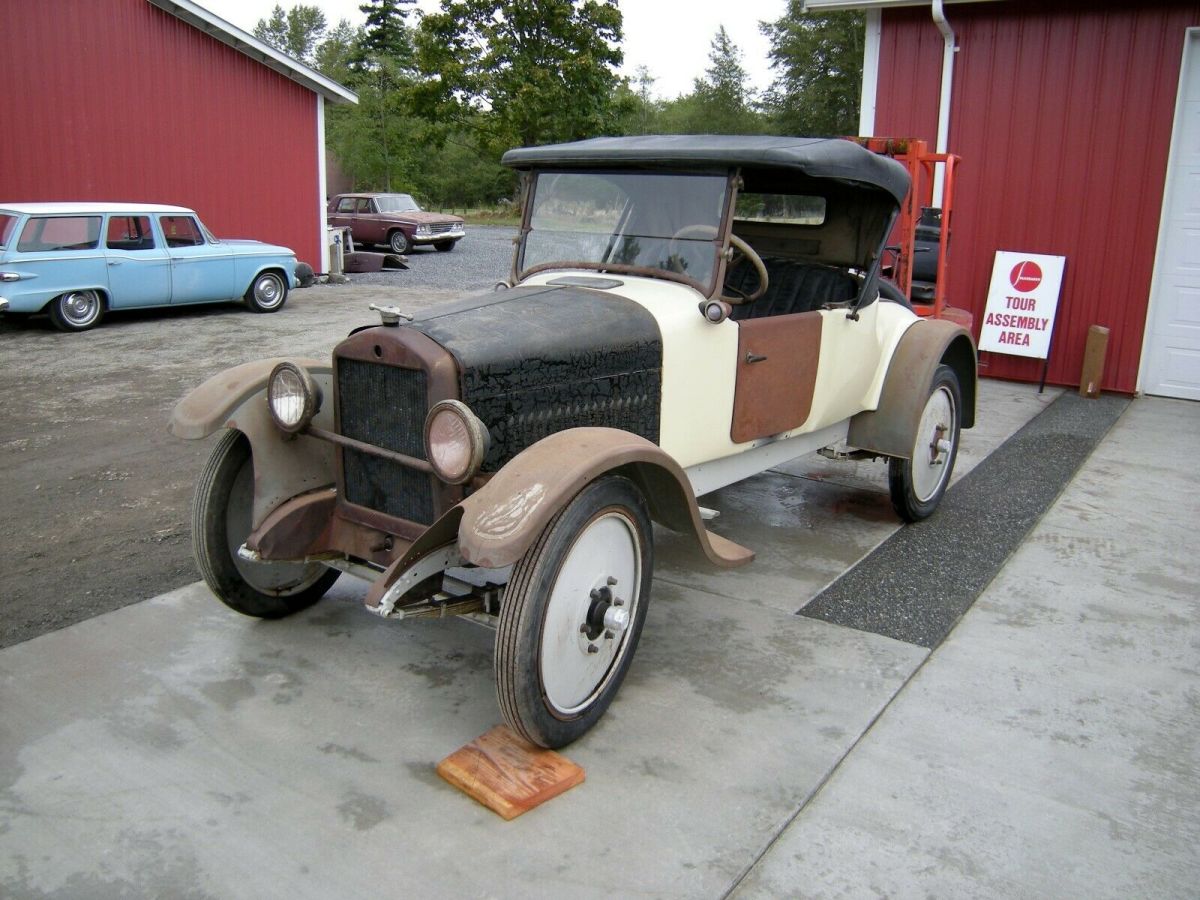 1922 Studebaker Light Six Roadster (NO RESERVE)