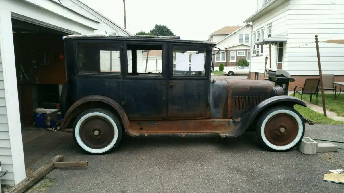 1925 Dodge Sedan