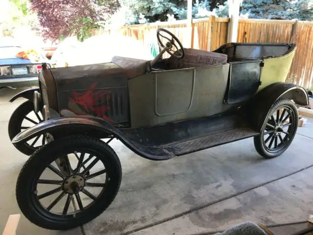 1925 Ford Model T Touring