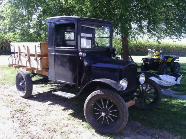 1925 Ford Model T TT Truck