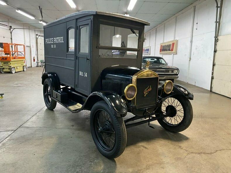 1926 Ford Model T Police Patrol / CLEAN TITLE/ RUNS AND DRIVES