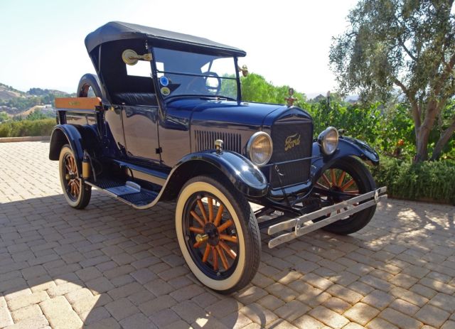 1926 Ford Model T Deluxe