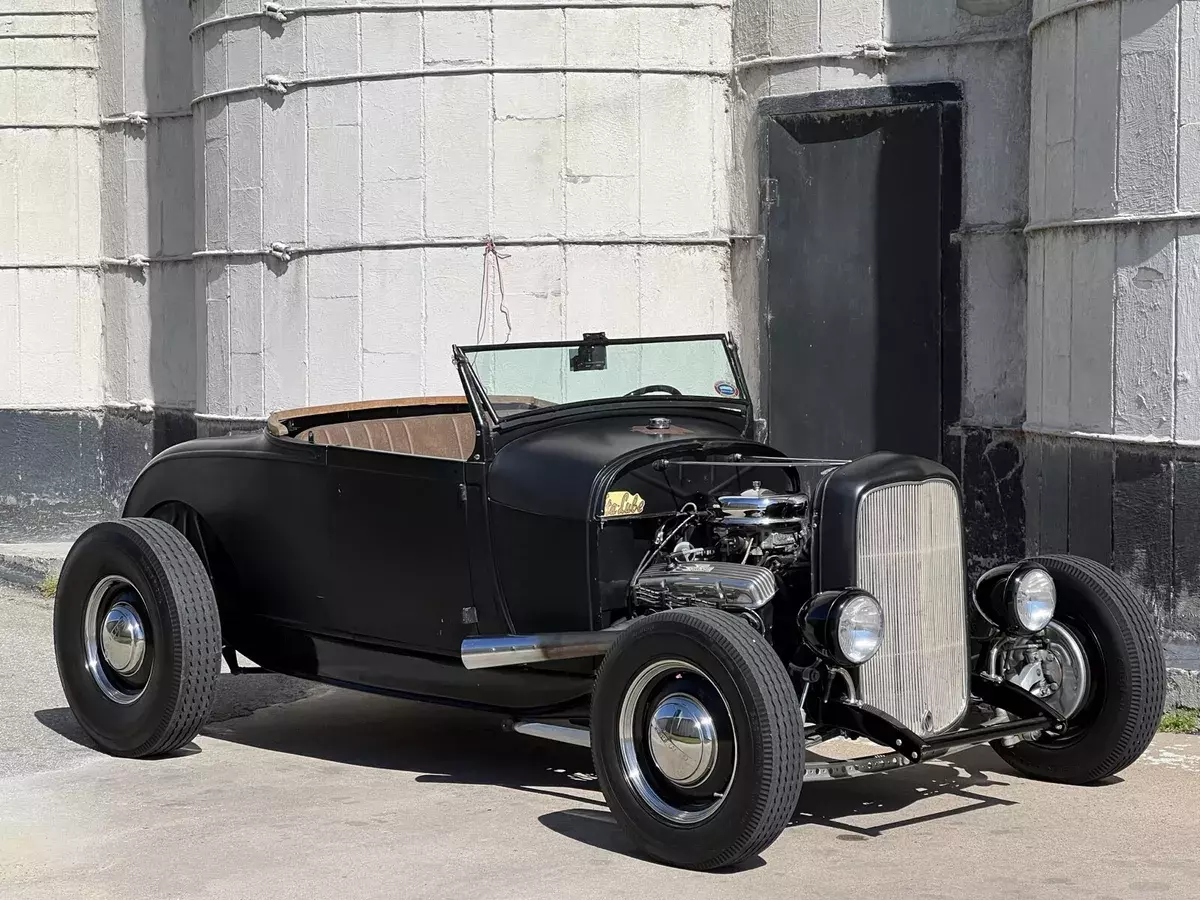 1928 Ford Model A roadster