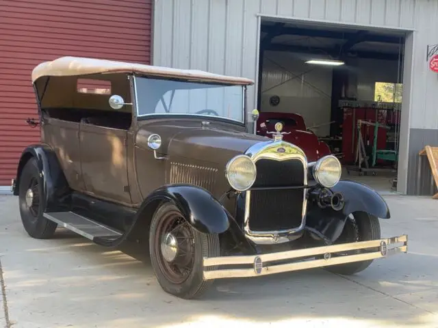 1929 Ford Model A Pheaton