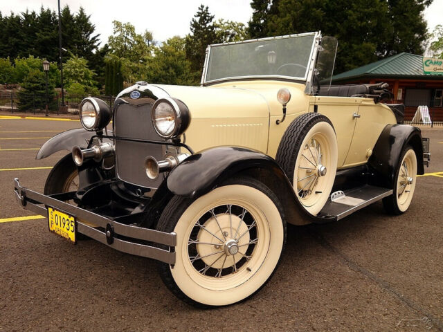 1929 Ford Model A Roadster Shay Replica