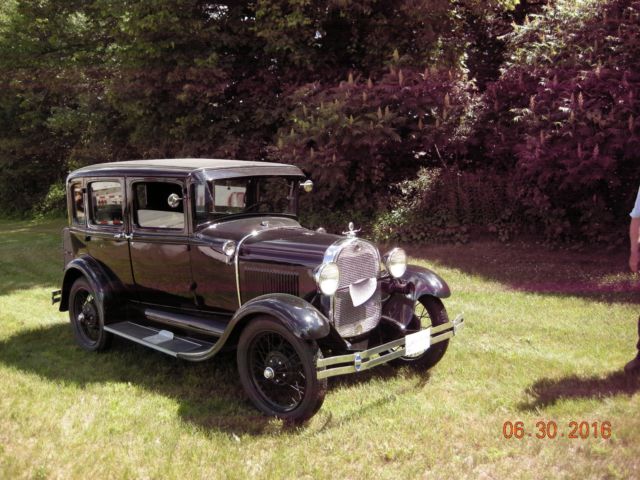 1929 Ford Model A Murray body