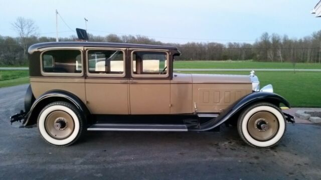 1929 Packard