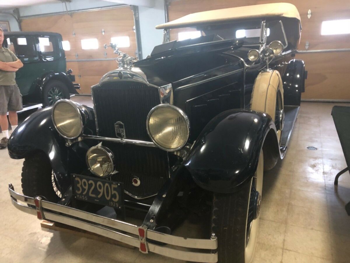 1929 Packard Deluxe Eight