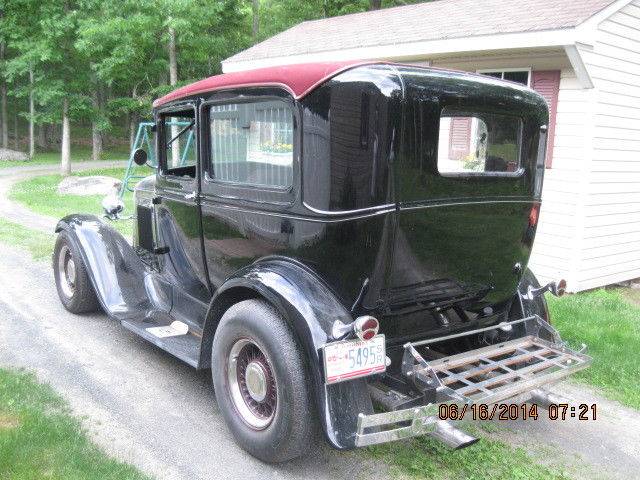 1930 Ford Model A 2 door sedan streetrod