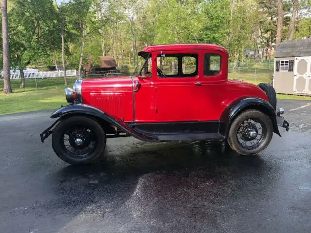 1930 Ford Model A Deluxe