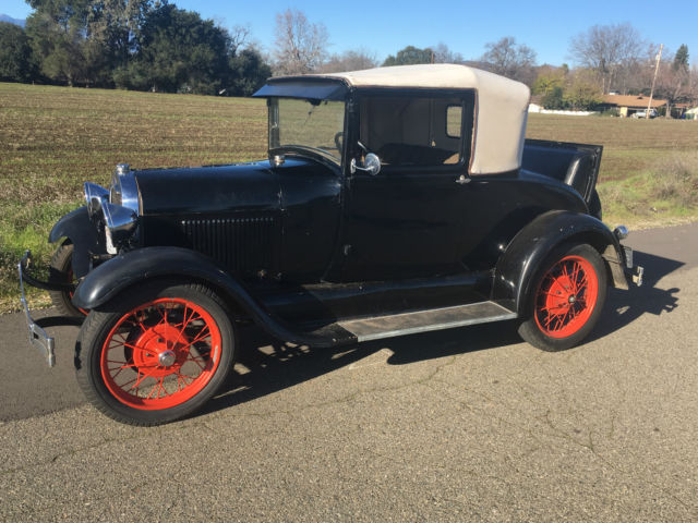 1930 Ford Model A DeLuxe